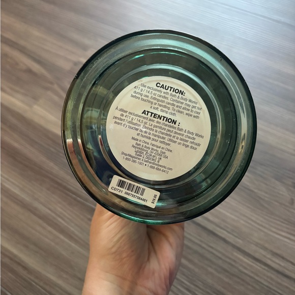 Bath & Body Works Glass Candle Pedestal - Picture 2 of 3